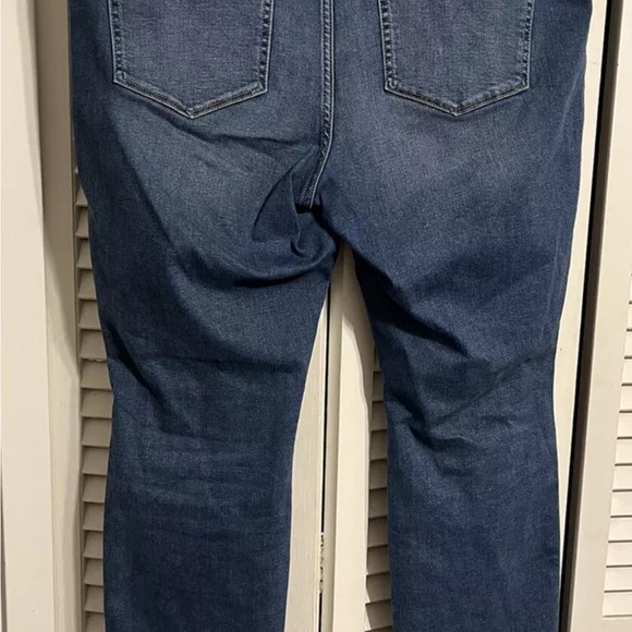 Lee Women's Jeans, Blue Denim Slim Fit/Slim Leg/Mid Rise/Sculpting, Sz 16 Short - Picture 2 of 4